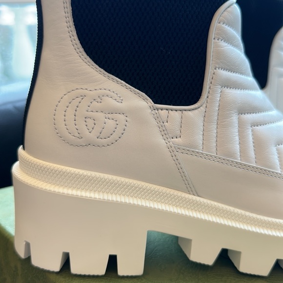 - - GUCCI WHITE BOOT BLACK CHELSEA 37.5 fall boots - Picture 8 of 9